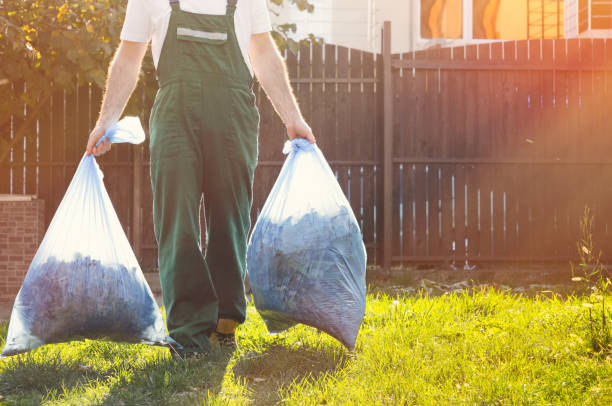 Best Garage Cleanout  in Pelican Rapids, MN